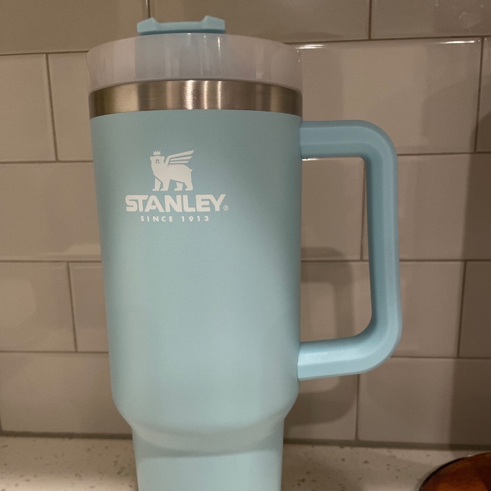 Stanley “OG” 40 oz Adventure Quencher Tumbler-Aqua